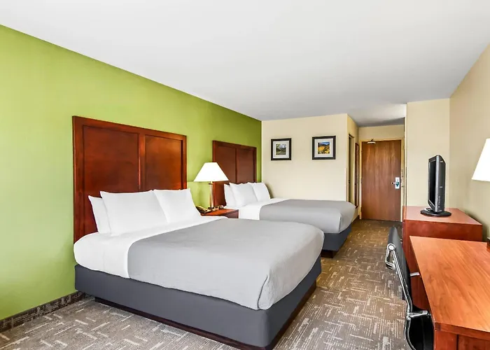 Quality Inn & Suites Vail Valley